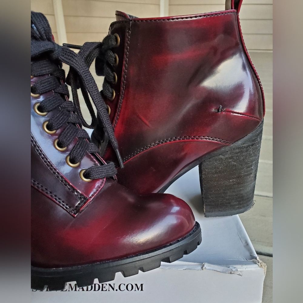 Steve Madden Andie Deep Cherry Burgundy Lace-Up Lug Sole Ankle Booties - Picture 11 of 16